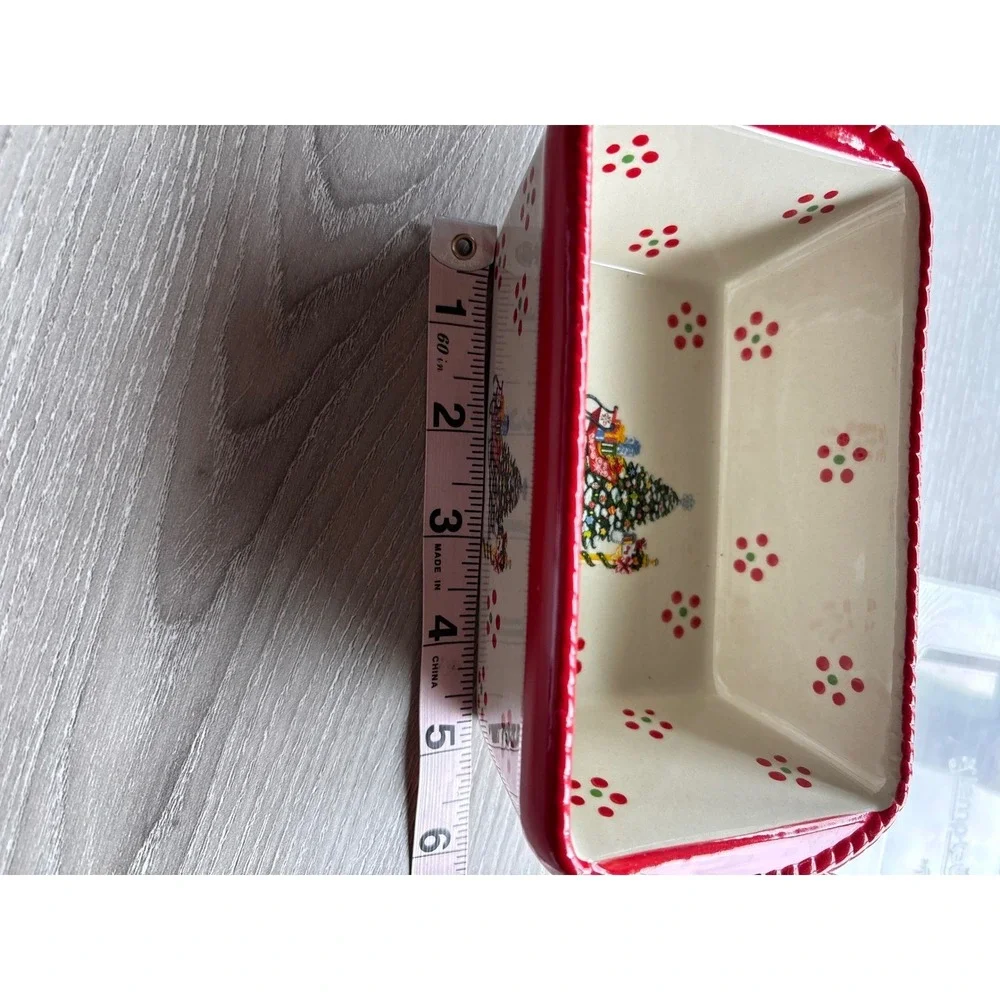 Temp-tations by Tara Holiday 12 oz Ceramic Mini Loaf Pan with Lid Christmas Tree